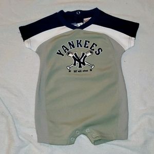 Baby Yankees One piece